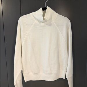 Alo turtleneck sweater